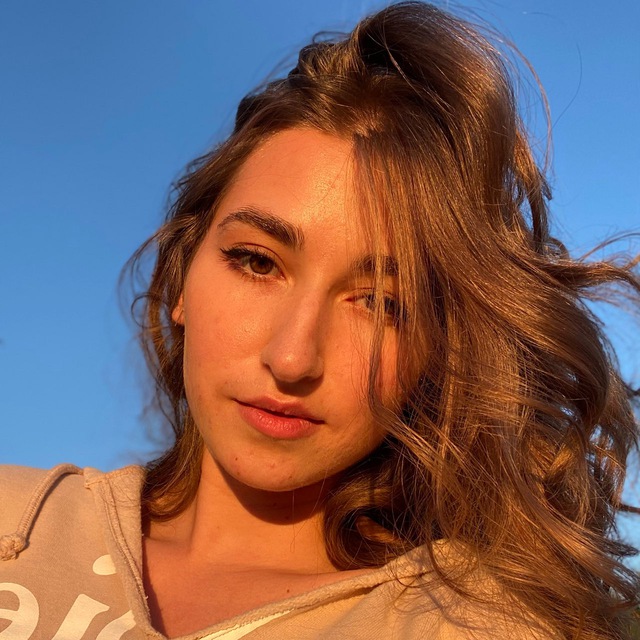 Emmy — Hidden Jam guest